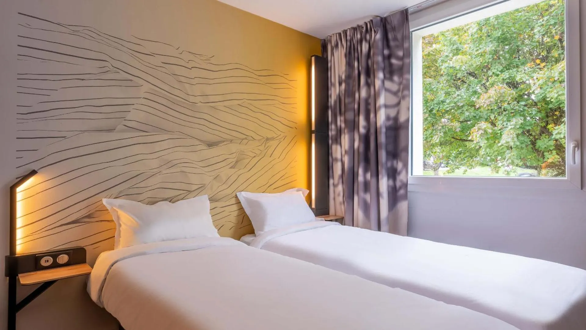B&B Hotel Annecy Cran-Gevrier 2*,  France